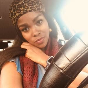 Meet your Posher, Jaye